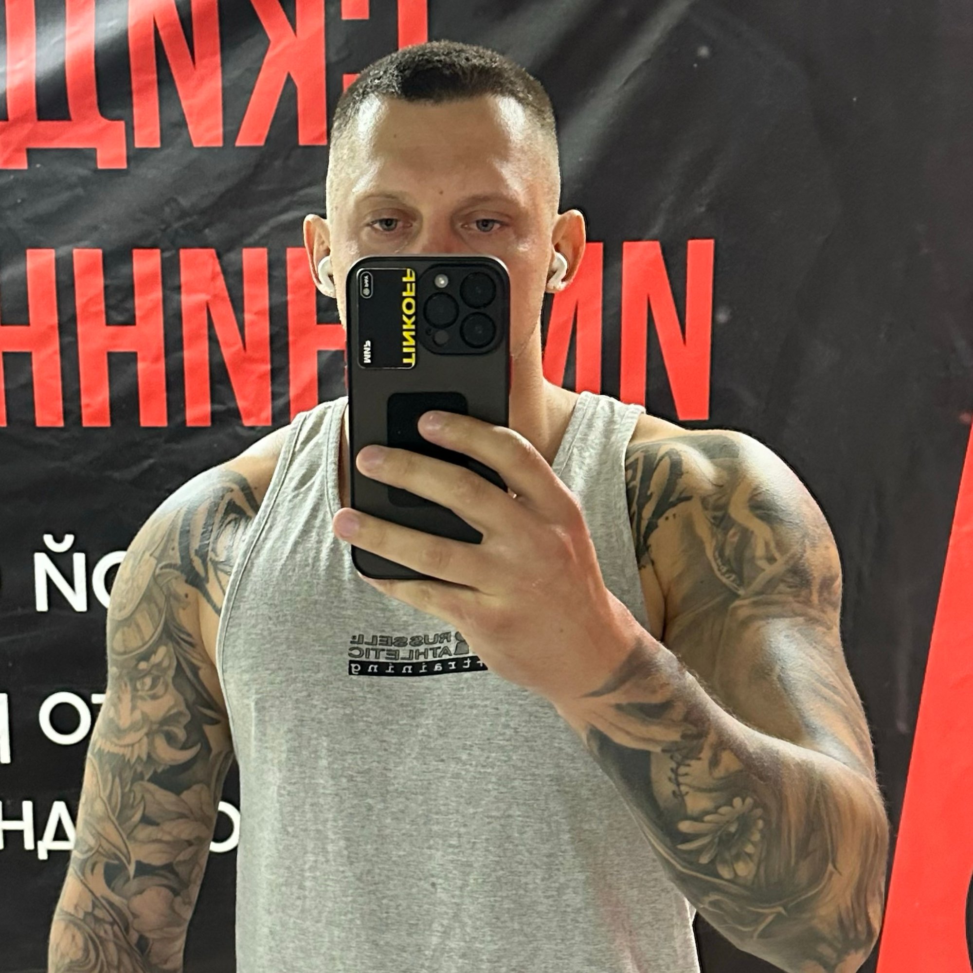 dench (dench7) Farcaster social identity (Fname handle) PFP