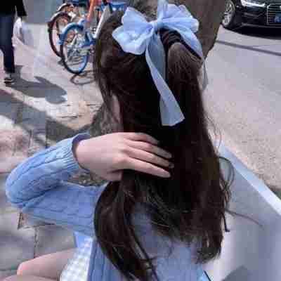 EstherMartin (esthermartin) Farcaster social identity (Fname handle) PFP