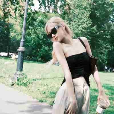 ladysauo Farcaster social identity (Fname handle) PFP