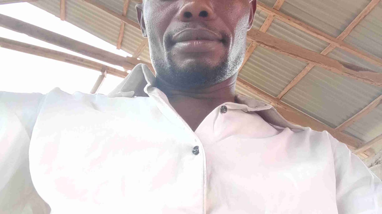 Omololu Ajibola Ogungbesan  pfp