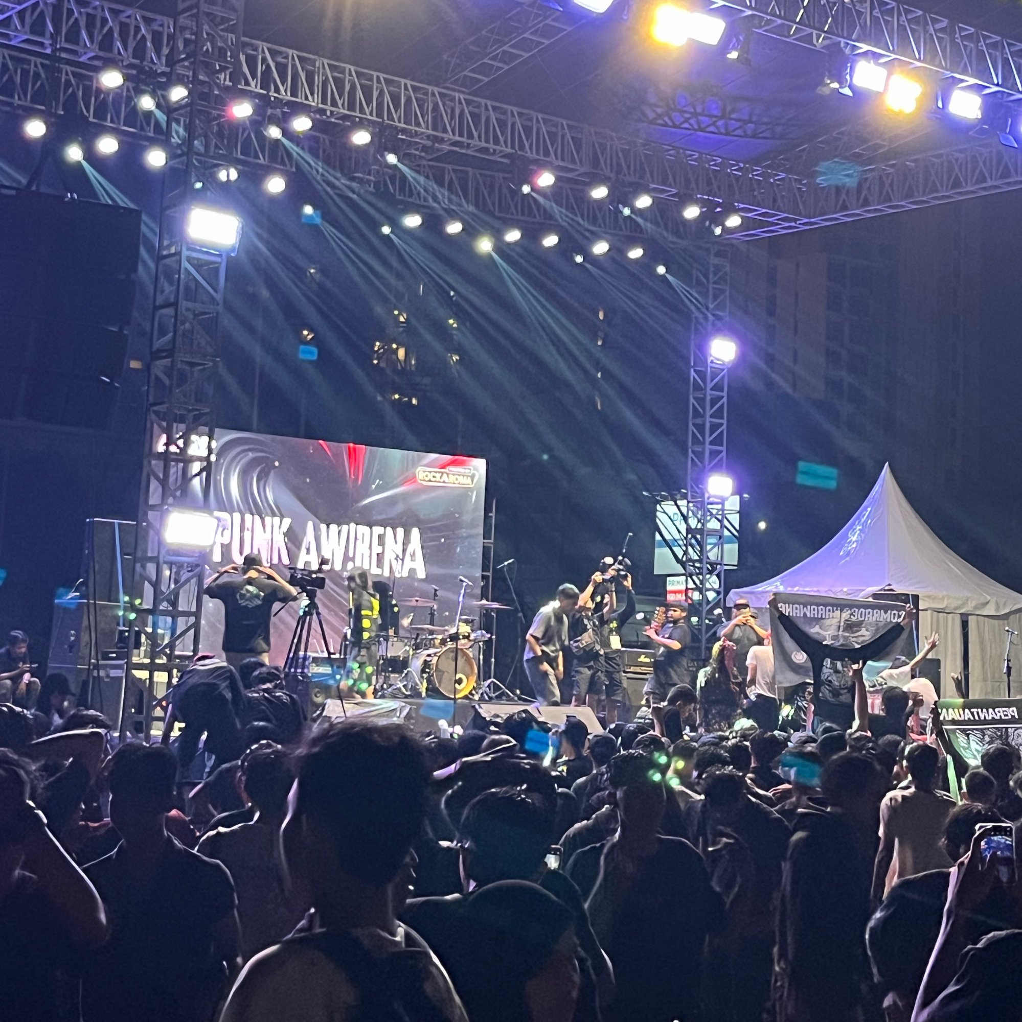 Pioen (pioen.lens) Lens social identity (.lens handle) PFP