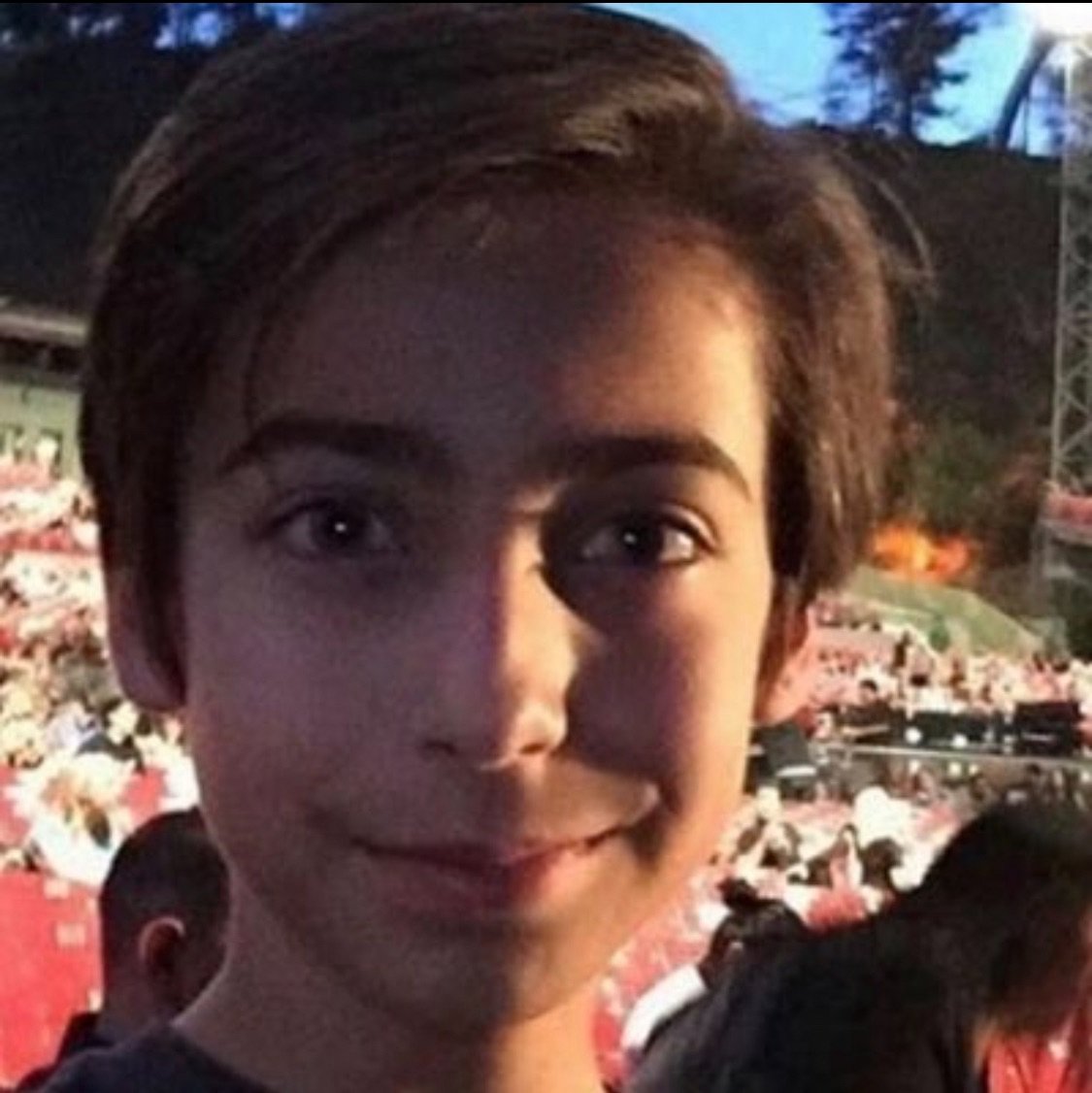 Gigi pfp