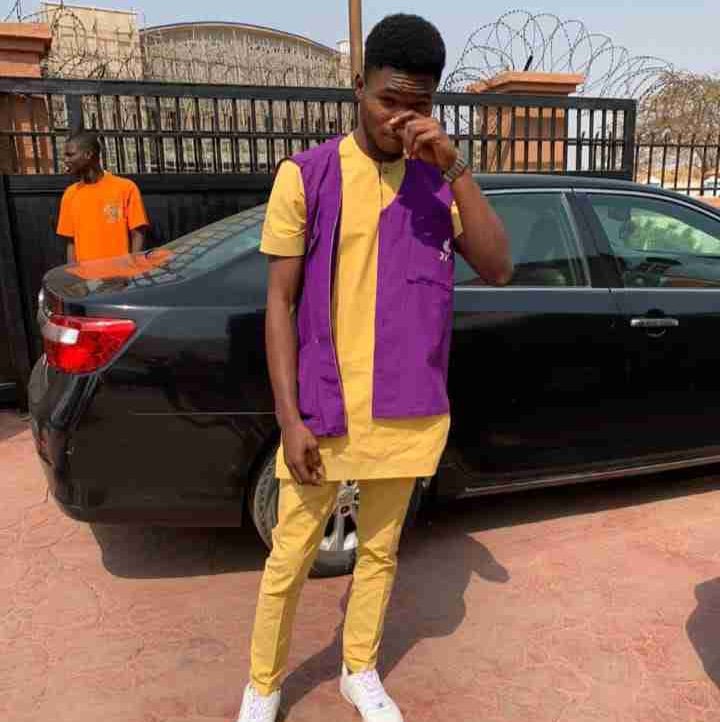 Churchill (onwuchurchill.lens) Lens social identity (.lens handle) PFP