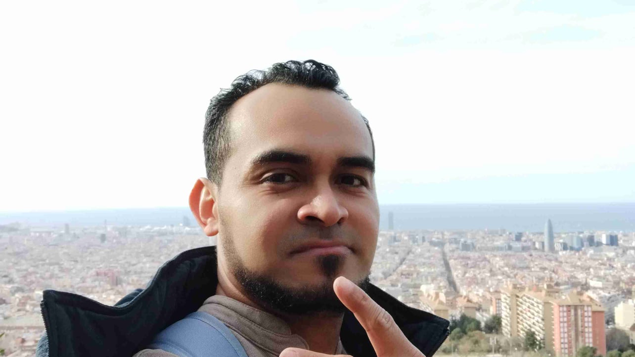 leog777.lens Lens social identity (.lens handle) PFP