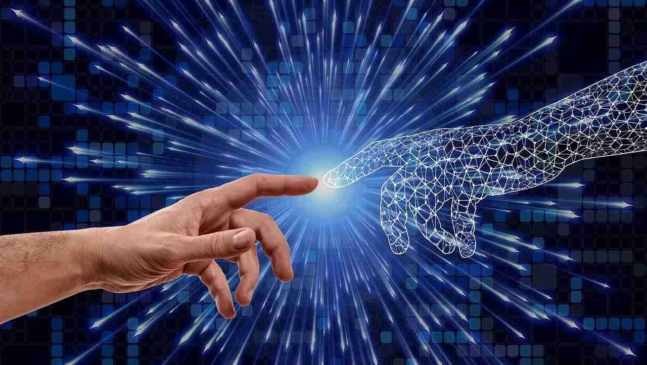 Livingstone Linus (linzoe.lens) Lens social identity (.lens handle) PFP