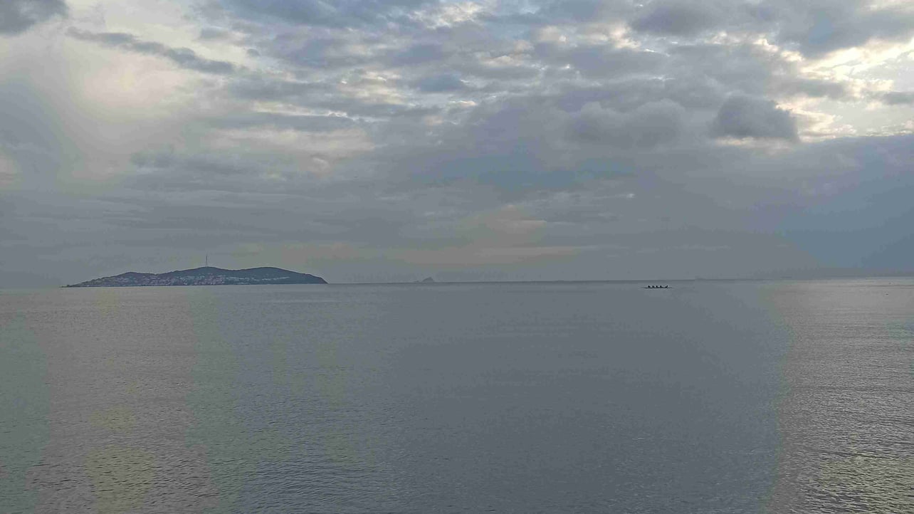 Ahmet (justfinn) Farcaster social identity (Fname handle) PFP