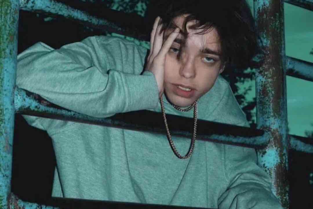 adeline-scott Farcaster social identity (Fname handle) PFP