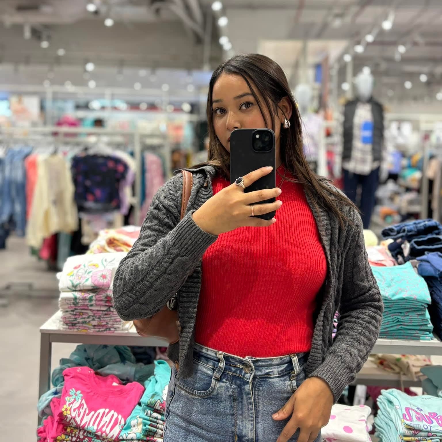 Ara_Queen02 pfp