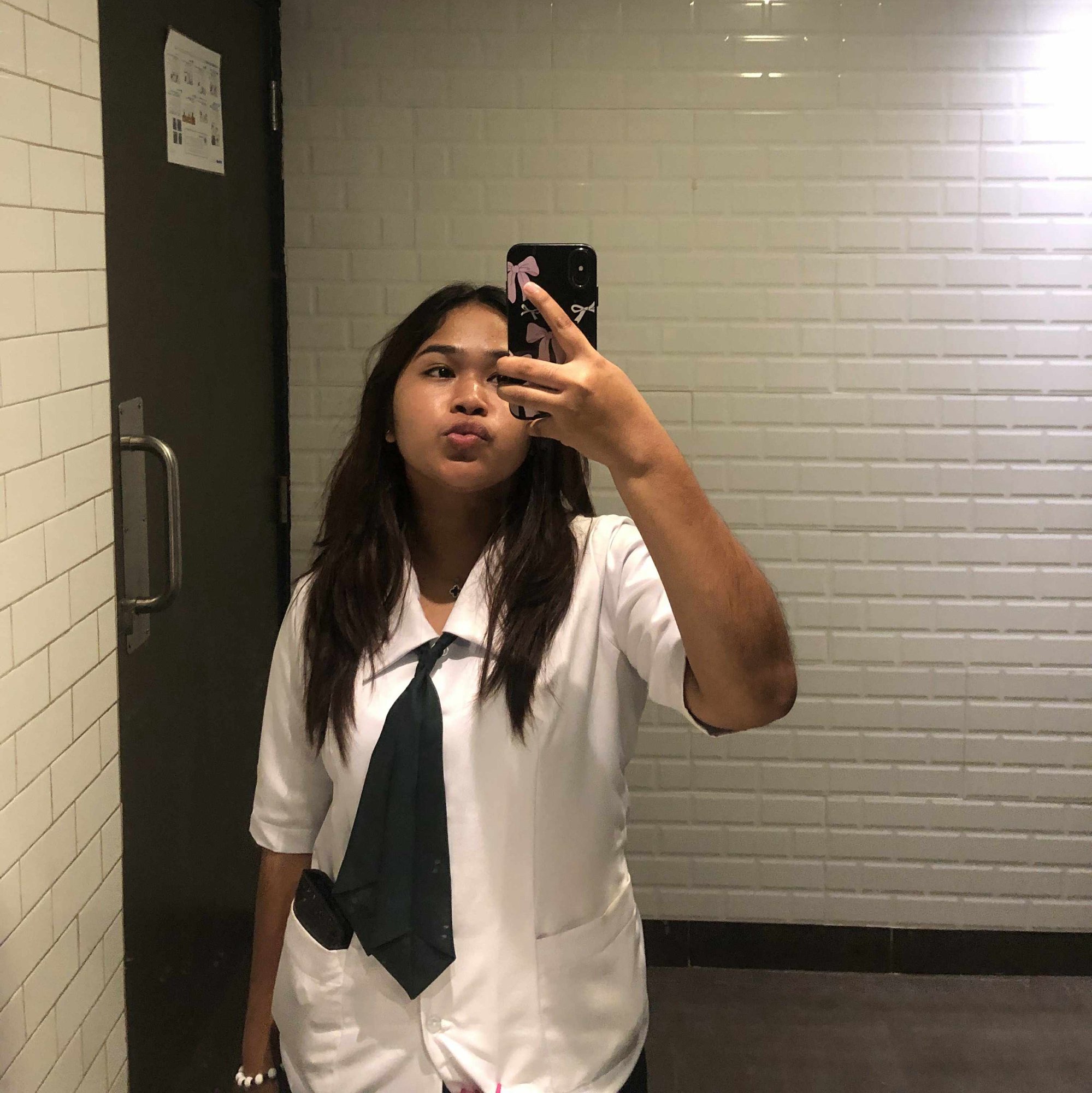 trizsamae.base.eth 🟦 pfp