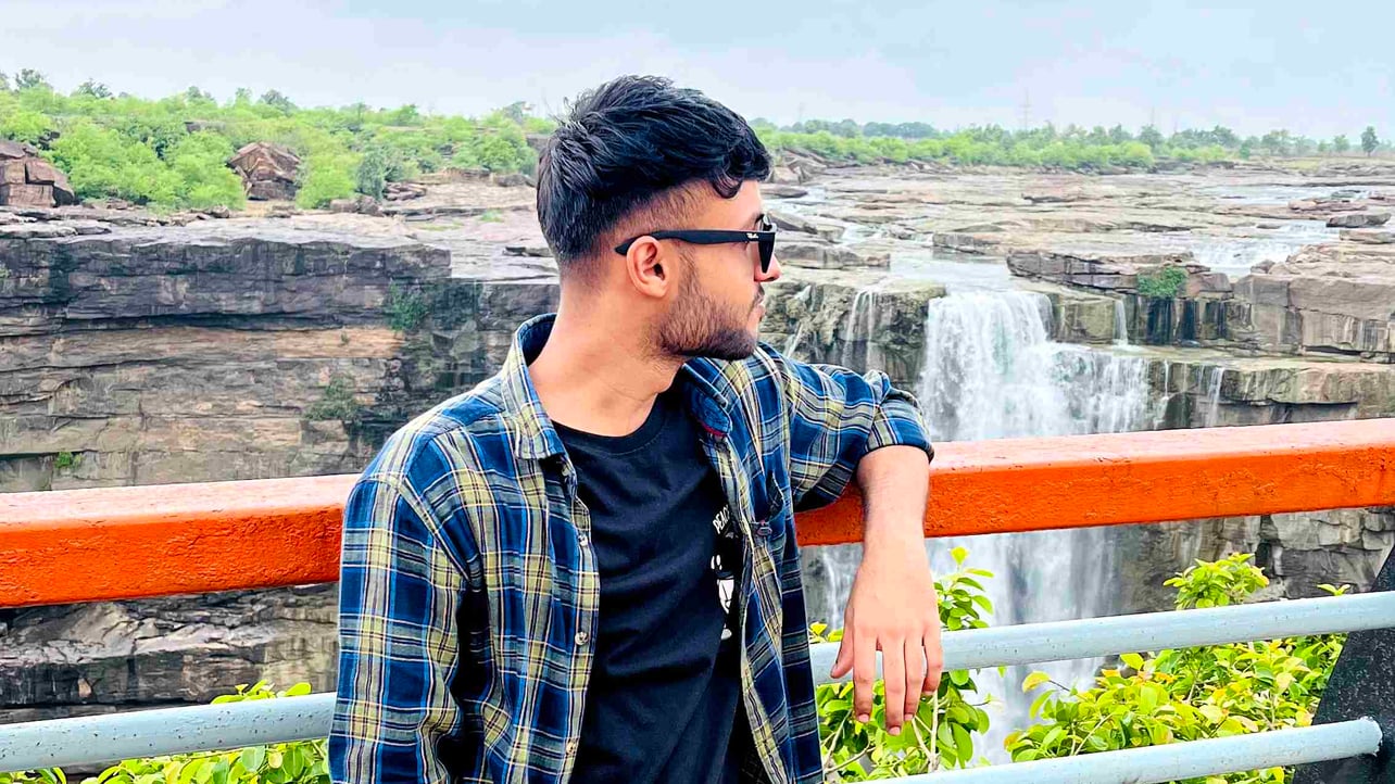 Utkarsh Singh Tiwari  (utkarsh0) Farcaster social identity (Fname handle) PFP