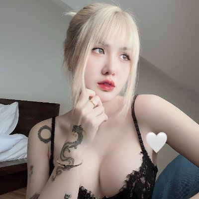 Nguyễn Ngọc Quỳnh (parcifapdefi) Farcaster social identity (Fname handle) PFP