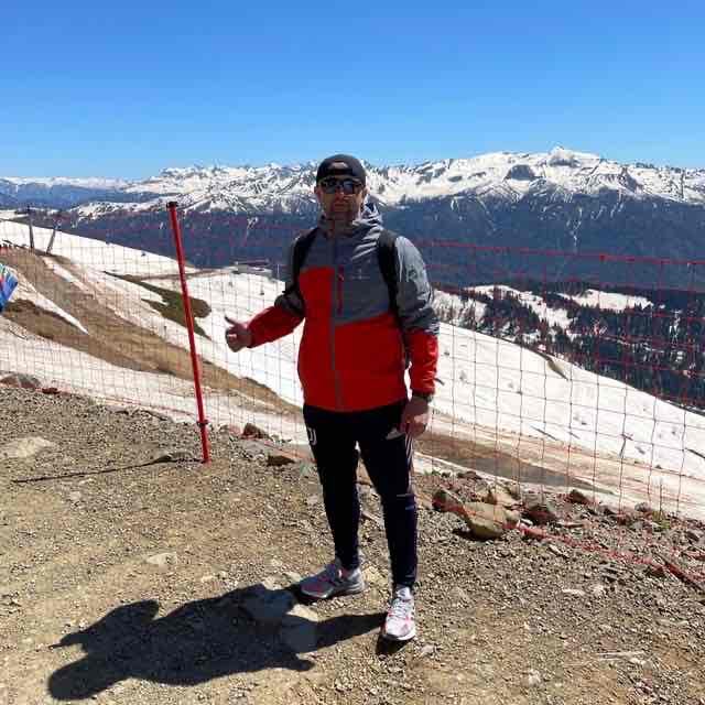 Vladimir (vladimirvr) Farcaster social identity (Fname handle) PFP