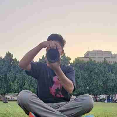 Aryan Dharwa pfp