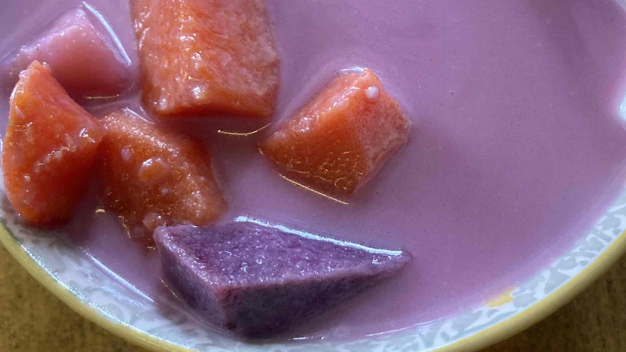 Ty (woofwoofwifhat) Farcaster social identity (Fname handle) PFP