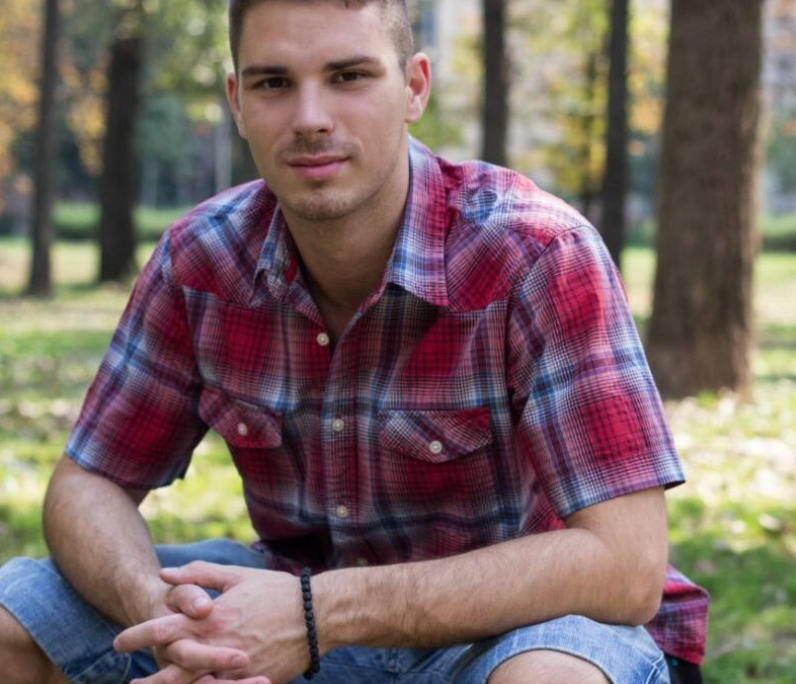 TamikA ◱ ◱ (srgrdeggese.lens) Lens social identity (.lens handle) PFP