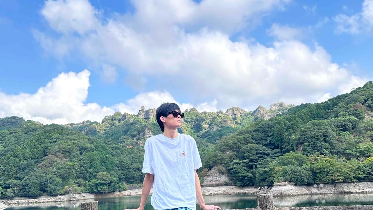 Seven_C pfp