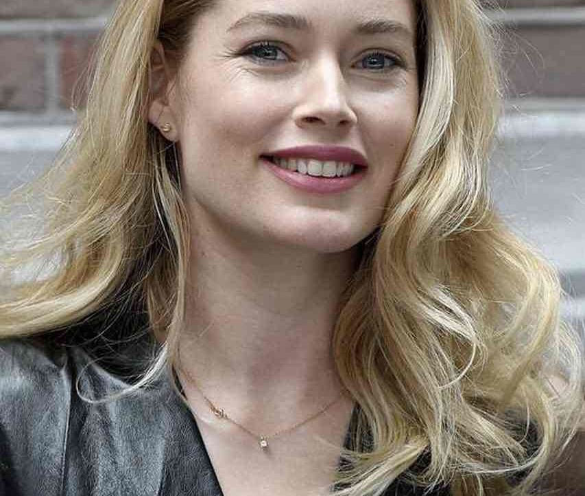 Armadwev (armandwebs) Farcaster social identity (Fname handle) PFP