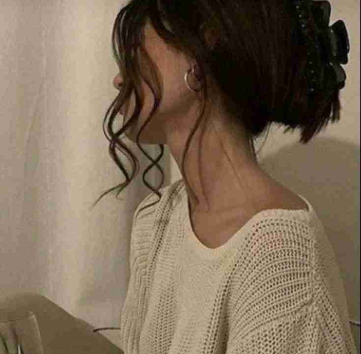 Isra Malik (isra) Farcaster social identity (Fname handle) PFP