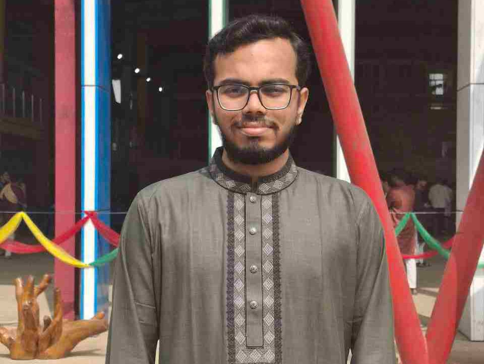 Siddhartho Sen (pretomsid) Farcaster social identity (Fname handle) PFP