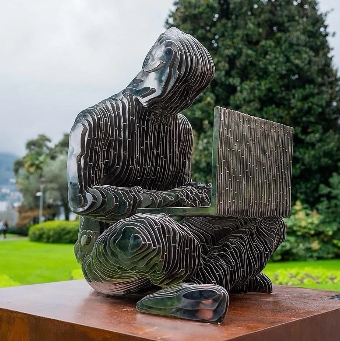 julius1984.base.eth (julius1984) Farcaster social identity (Fname handle) PFP