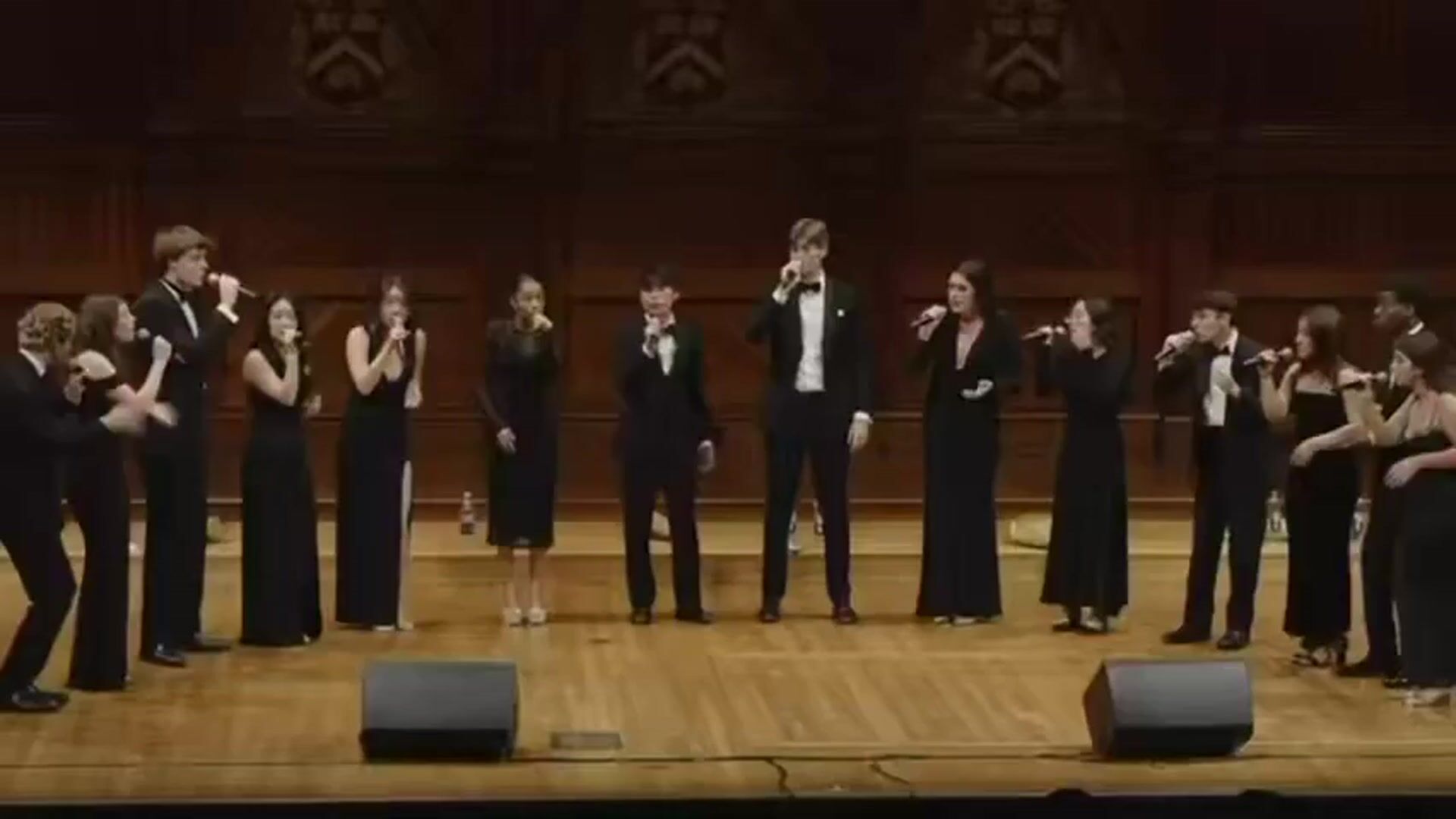 Cast video