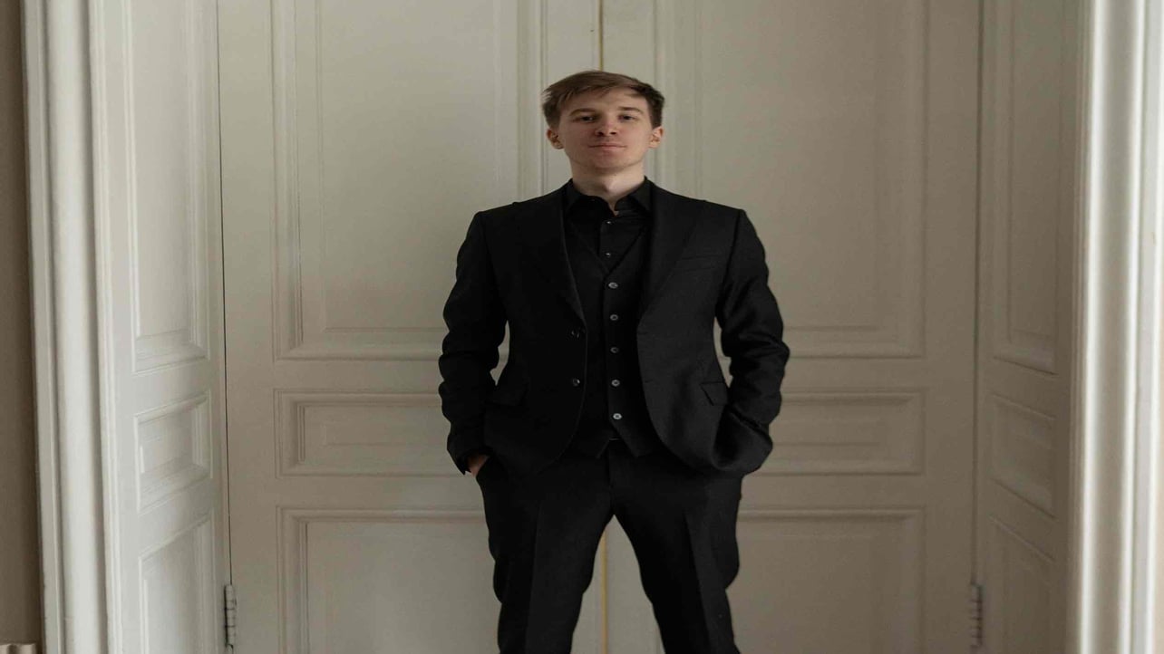 Maxim (musya) Farcaster social identity (Fname handle) PFP