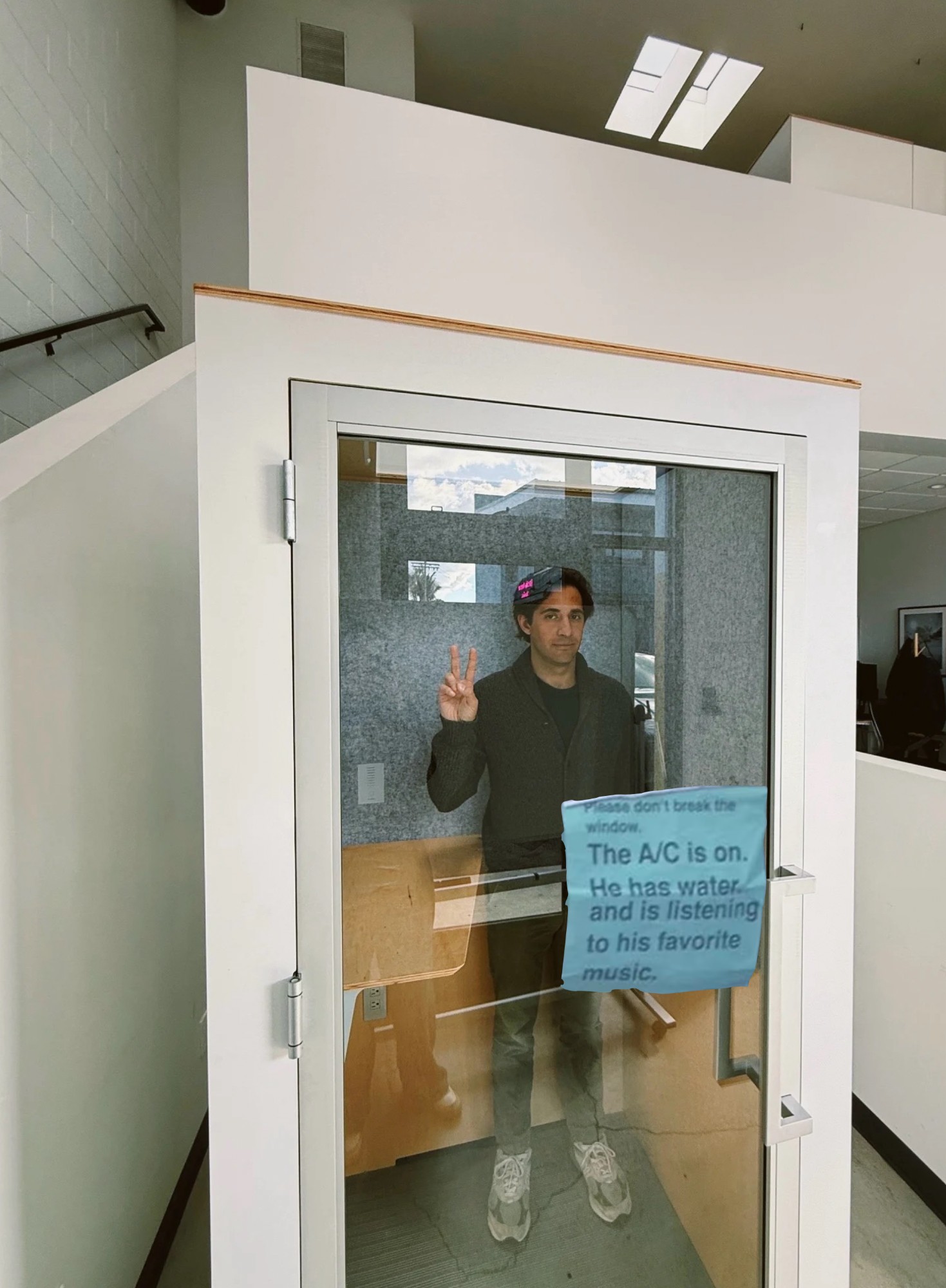 Embed from @horsefacts.eth