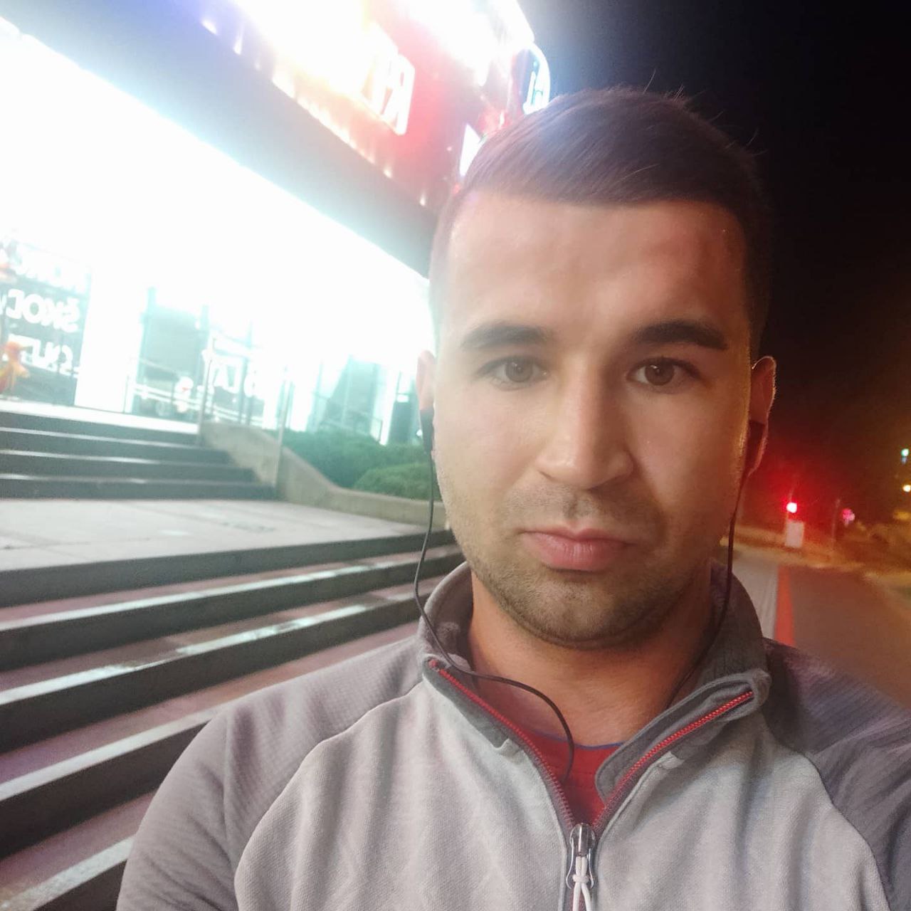 Viktor NArini pfp