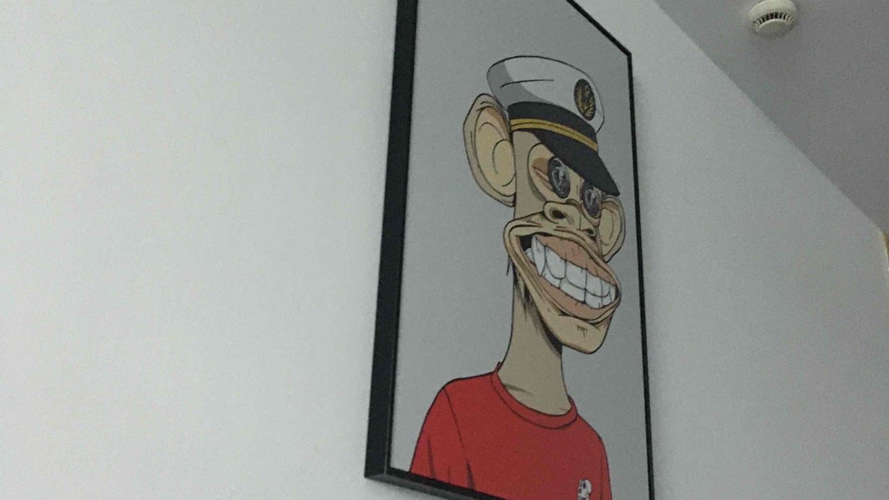 huanhuan (huanhuan1.lens) Lens social identity (.lens handle) PFP