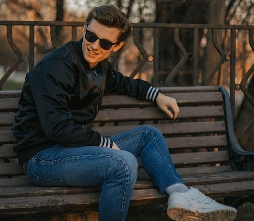 Iron man (securebounty) Farcaster social identity (Fname handle) PFP