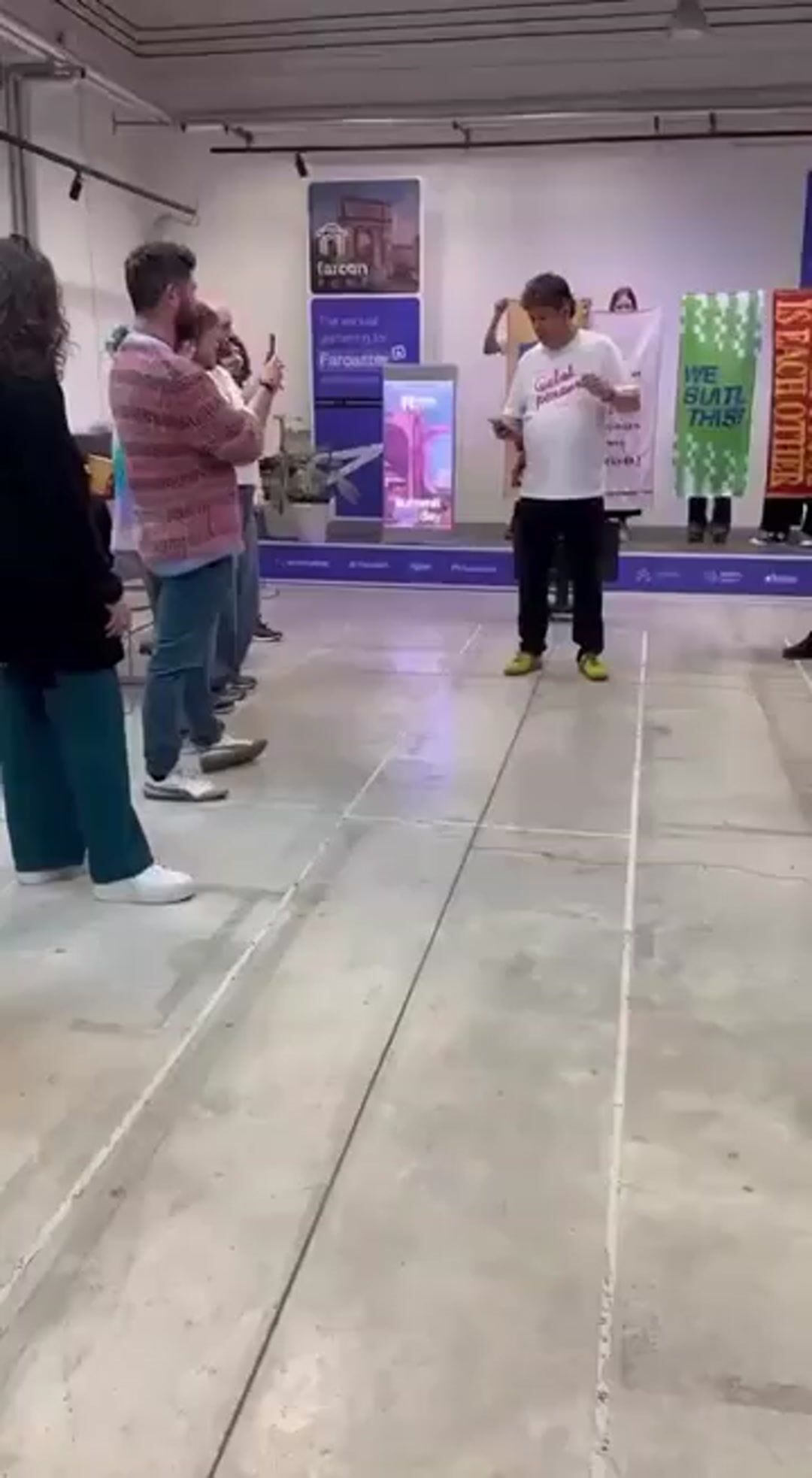 quote video