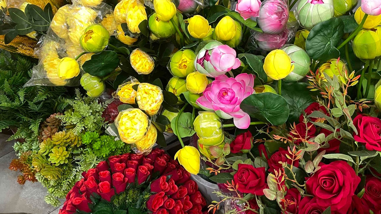 tramtram (tramtram.lens) Lens social identity (.lens handle) PFP