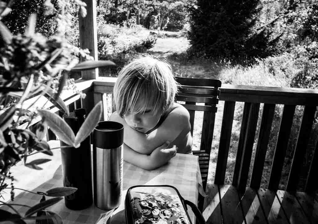 Agatha Lorch MBA. (andersernst) Farcaster social identity (Fname handle) PFP