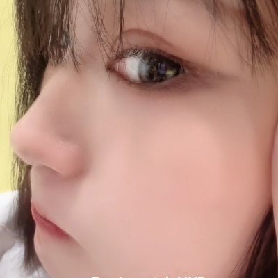 FeelingClose pfp