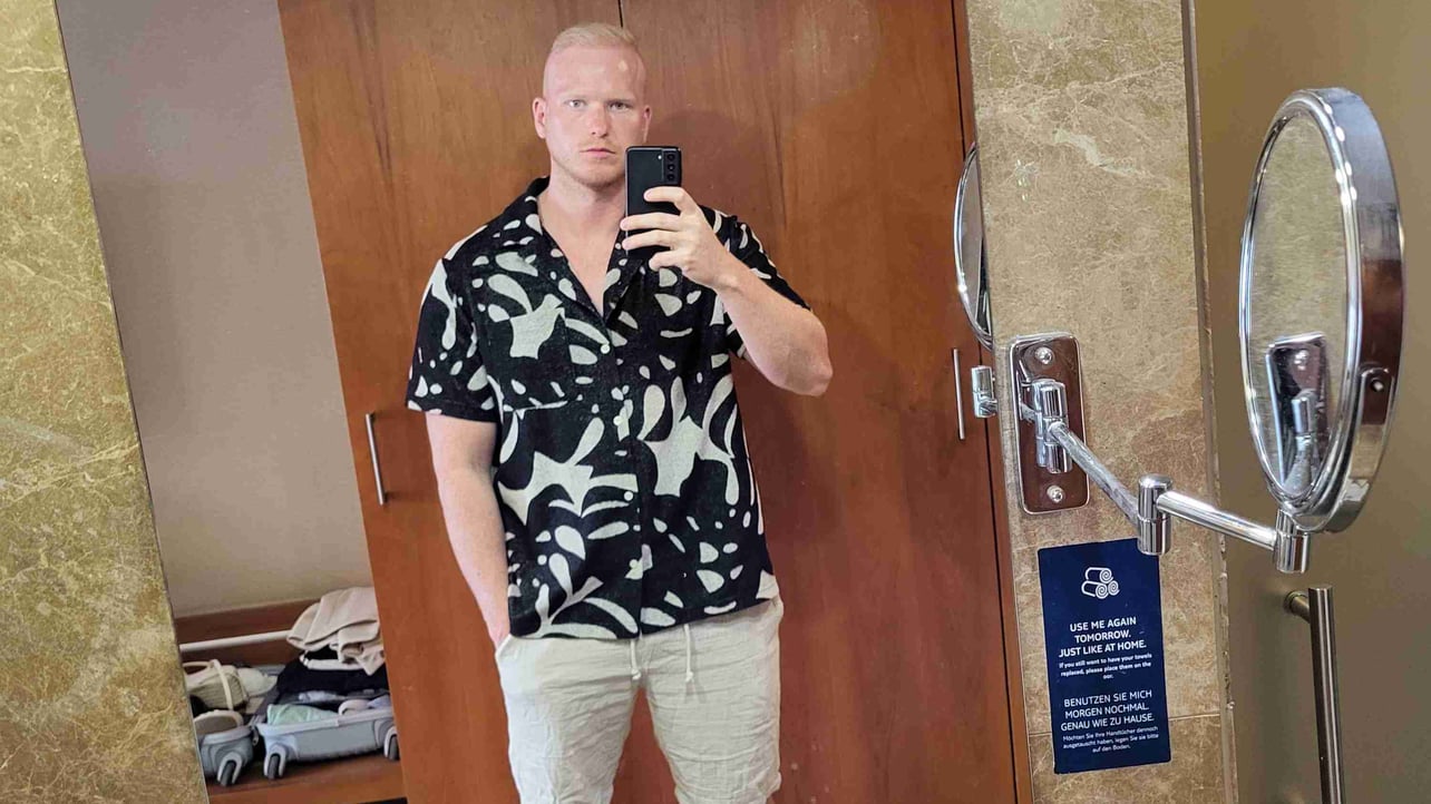 Alexander Schröder (dackel1997) Farcaster social identity (Fname handle) PFP