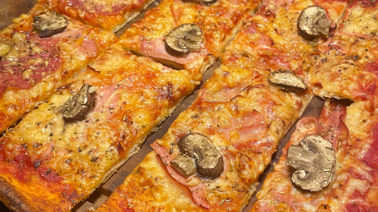 yaneezy (yaneezy.lens) Lens social identity (.lens handle) PFP