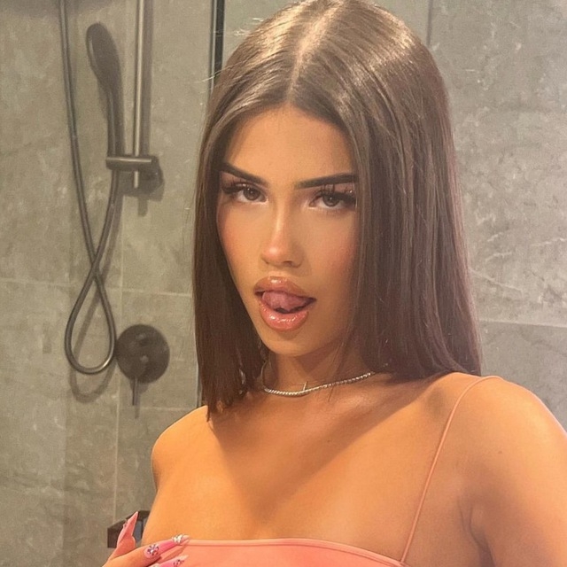 LATINA MOMMY