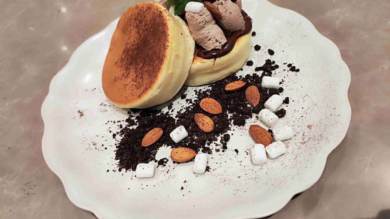 KAZ (hongkong01.lens) Lens social identity (.lens handle) PFP