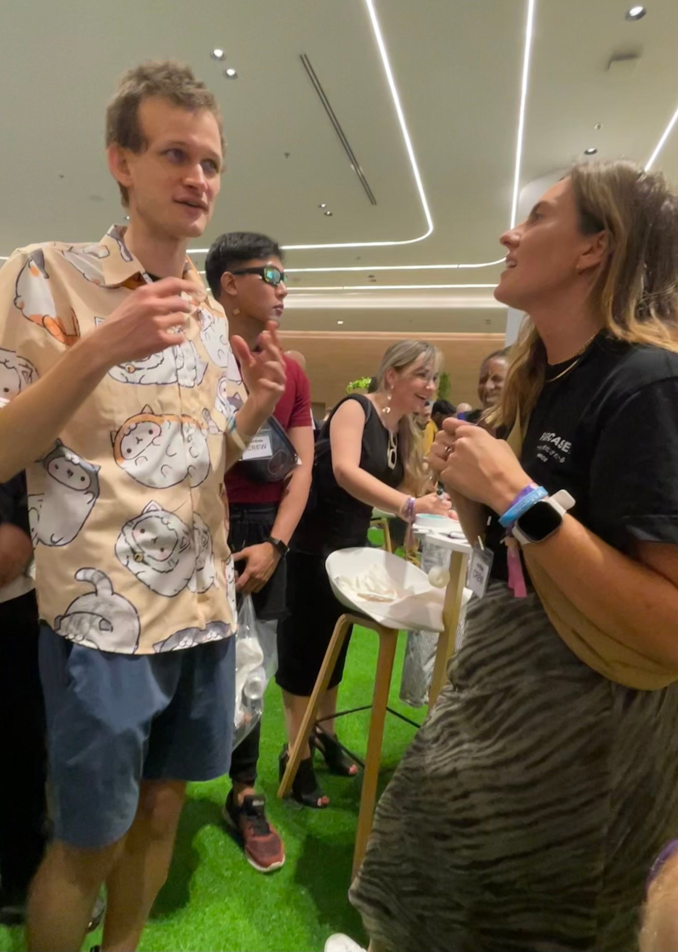 Embed from @darrylyeo