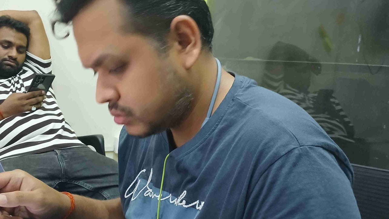 Rajnishw1 (rajnishw1) Farcaster social identity (Fname handle) PFP