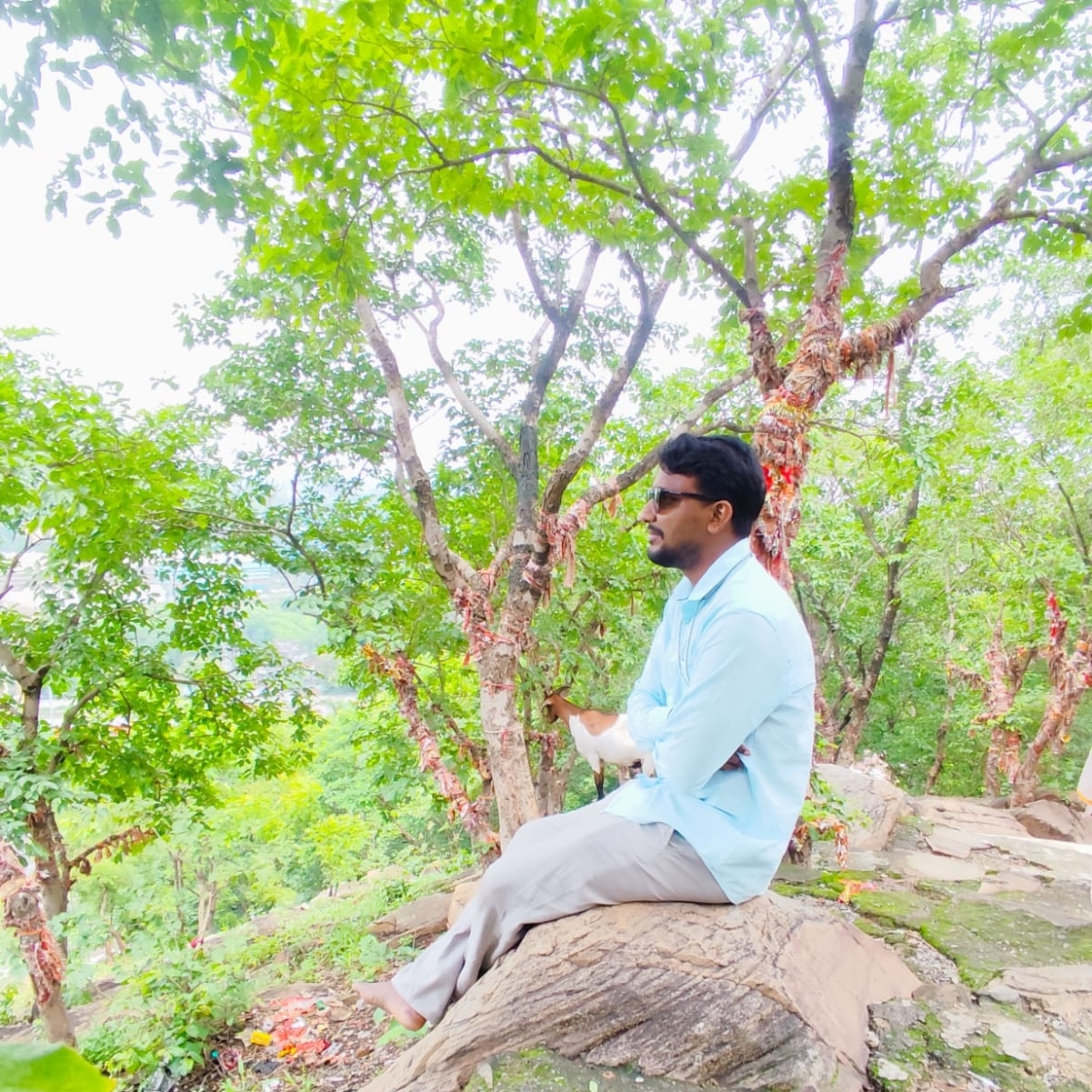 Shuvankar Santra (shuvankarsantra) Farcaster social identity (Fname handle) PFP