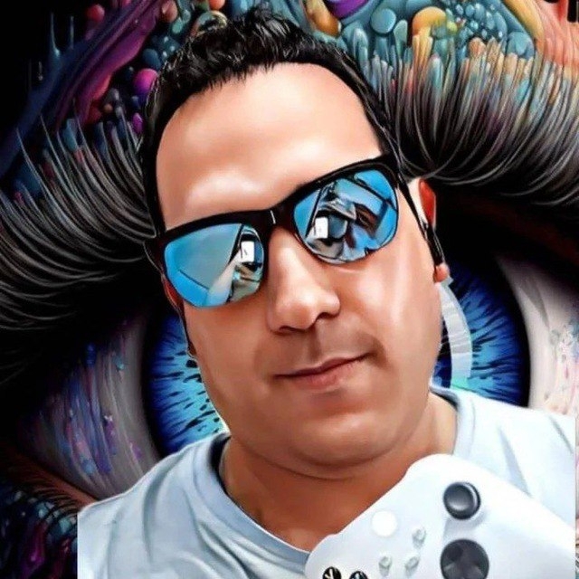 Amin Mousavi's Farcaster avatar