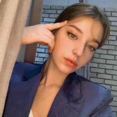 bardorn (bardorn-thy) Farcaster social identity (Fname handle) PFP