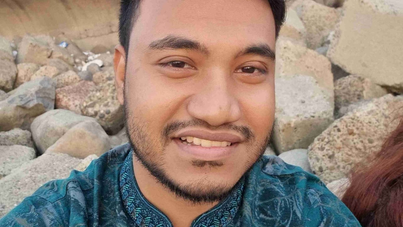 Joy Barua Robin (joybarua) Farcaster social identity (Fname handle) PFP