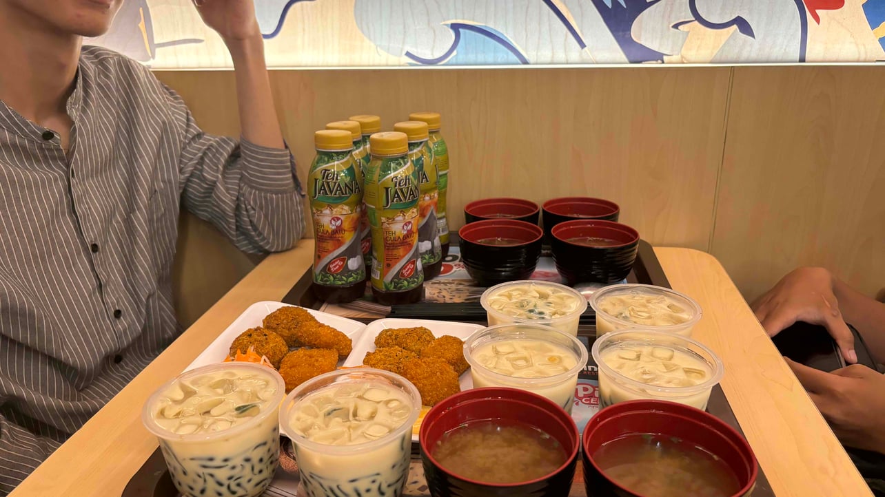 Firma Safitri (firma) Farcaster social identity (Fname handle) PFP