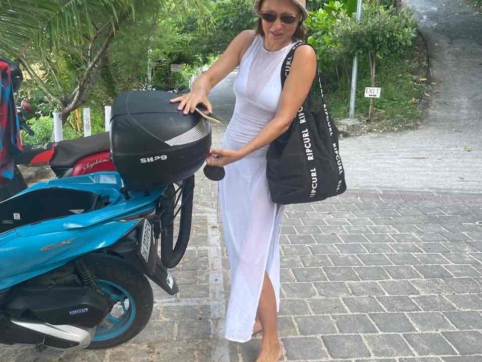 Unna (cryptobubles.lens) Lens social identity (.lens handle) PFP