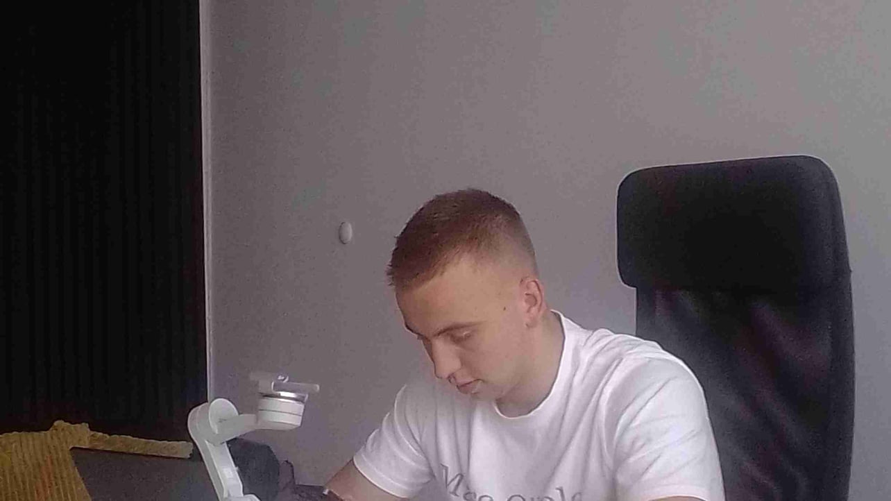 radas.lens Lens social identity (.lens handle) PFP