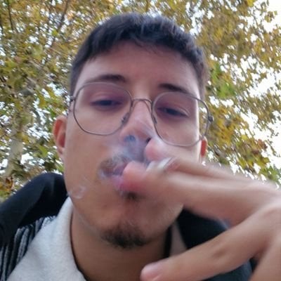 Semih pfp