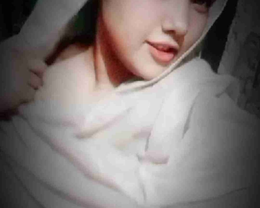Ema Akter pfp