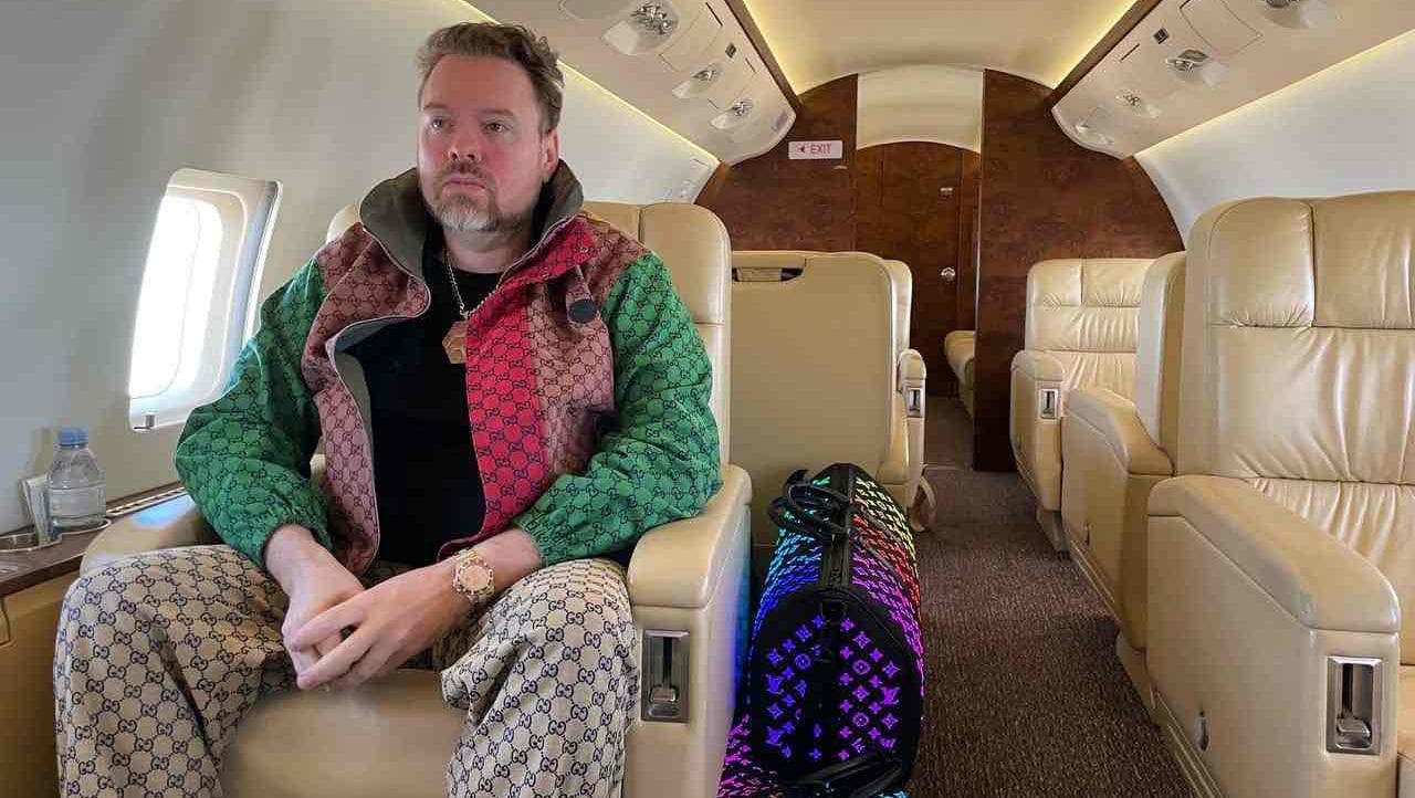 fx (fxai) Farcaster social identity (Fname handle) PFP